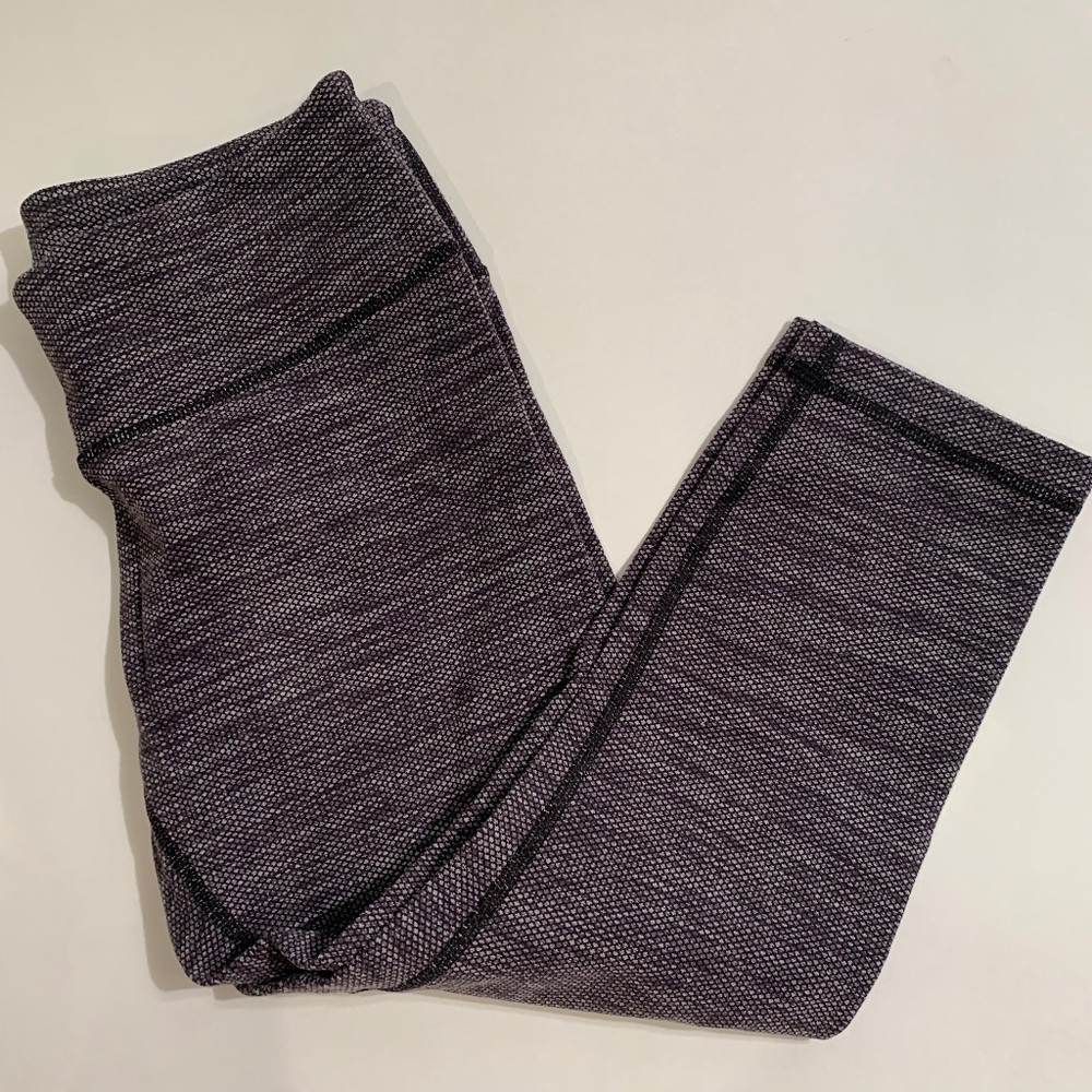 Cropped Lululemon leggings